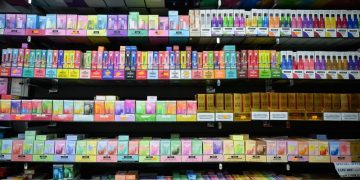 UK to ban sale of disposable vapes in response to soaring waste and safety risks
