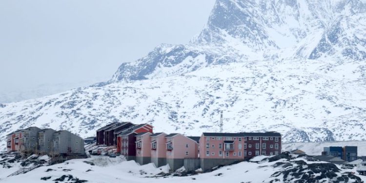 French president to touch down in Greenland, in solidarity with territory eyed by Trump