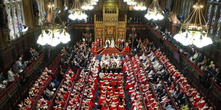 Politics Home | MPs And Peers Urge Burnham To Launch National Commission On Lords Reform