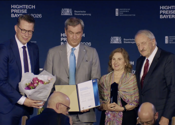 Daniela Rus receives Bavarian Minister-President's High-Tech Prize | MIT News