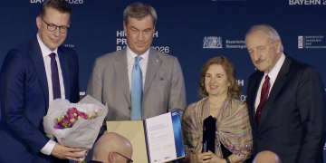 Daniela Rus receives Bavarian Minister-President's High-Tech Prize | MIT News