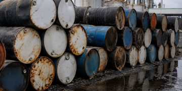 Oil prices extend a two-day slide as US-Iran diplomacy cuts the war premium, while Hormuz shipping flows remain constrained today.