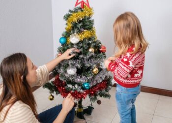 49-year-old Christmas retailer files Chapter 11 bankruptcy