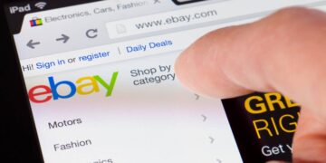 eBay doubles down on surging customer behavior to drive holiday shopping